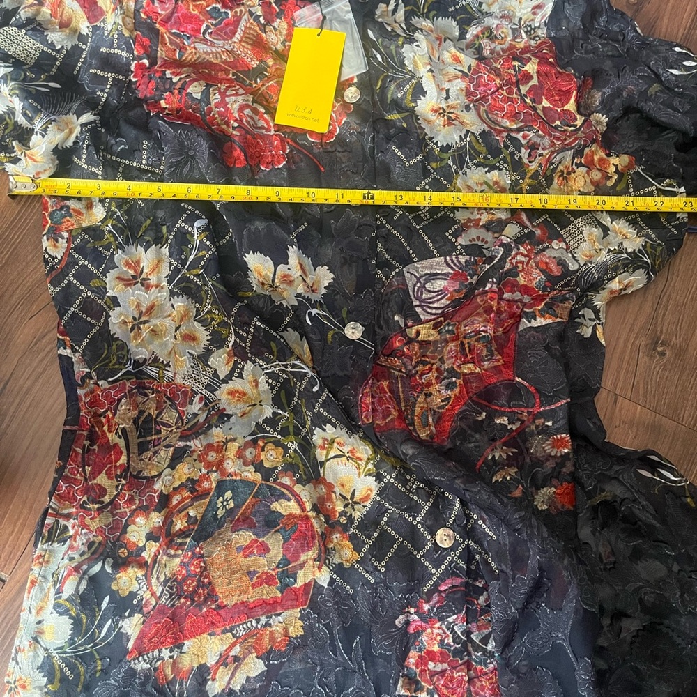 Citron Black and Red Floral Silk Blouse - Picture 5 of 7